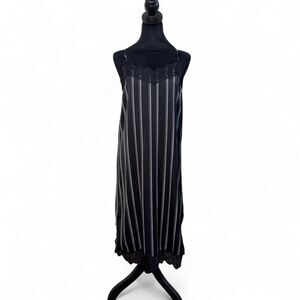 *Who What Wear Black and white striped maxi dress lace trim Medium
